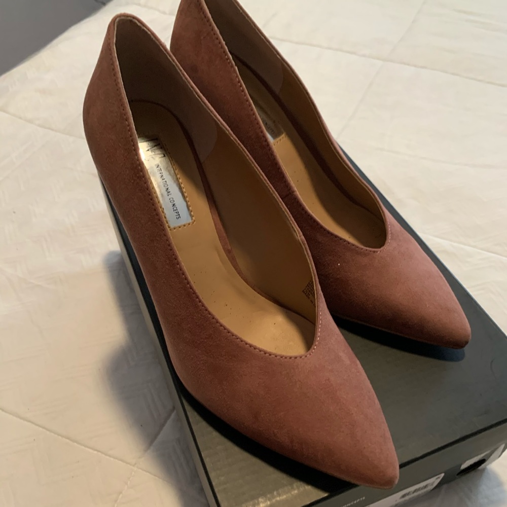Mauve INC shoes size 7 1/2
